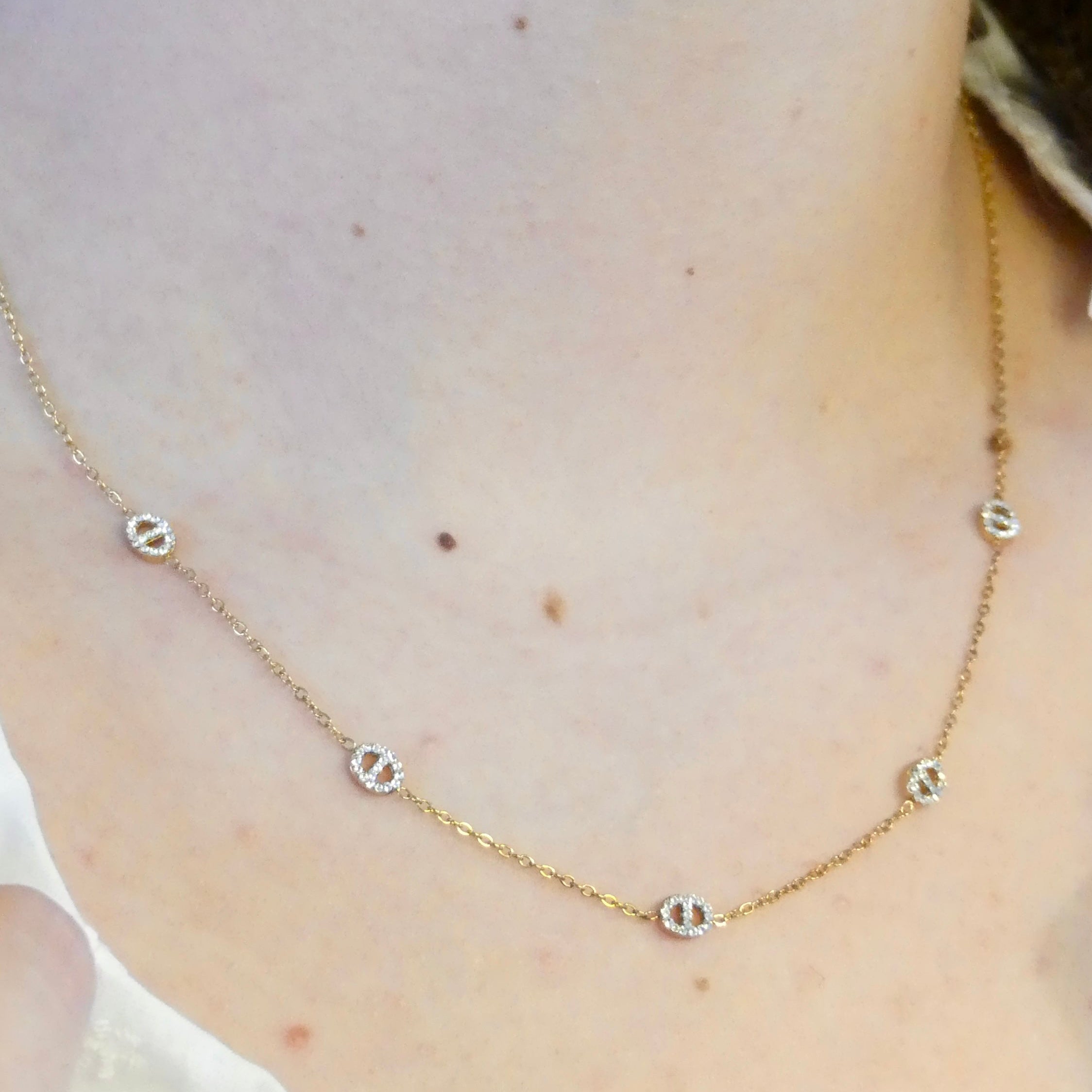 Collier - "Shine"