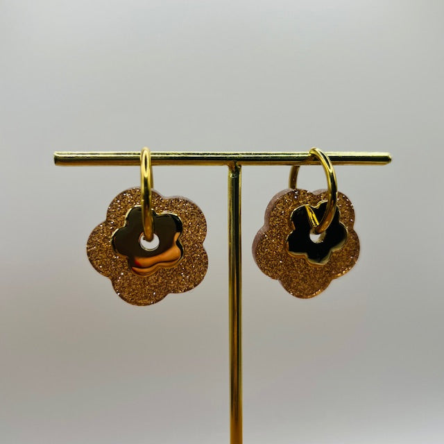 Boucle d'oreille "Fleurs" doré